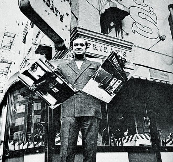 Archival photo of the original Smith & Wollensky steakhouse, founded 1977