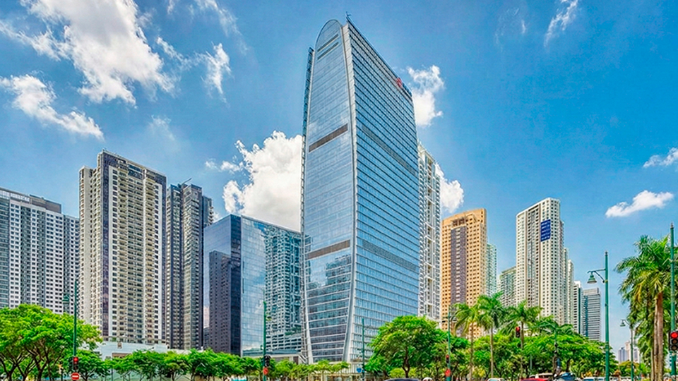 Smith & Wollensky Manila at the Finance Centre, Bonifacio Global City